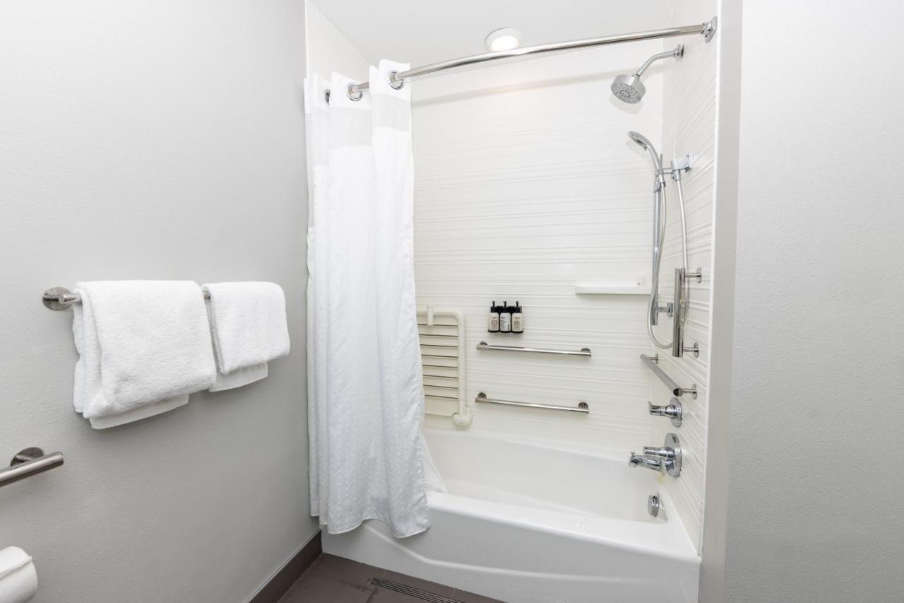 Avid Hotels - Denver Airport Area By Ihg מראה חיצוני תמונה